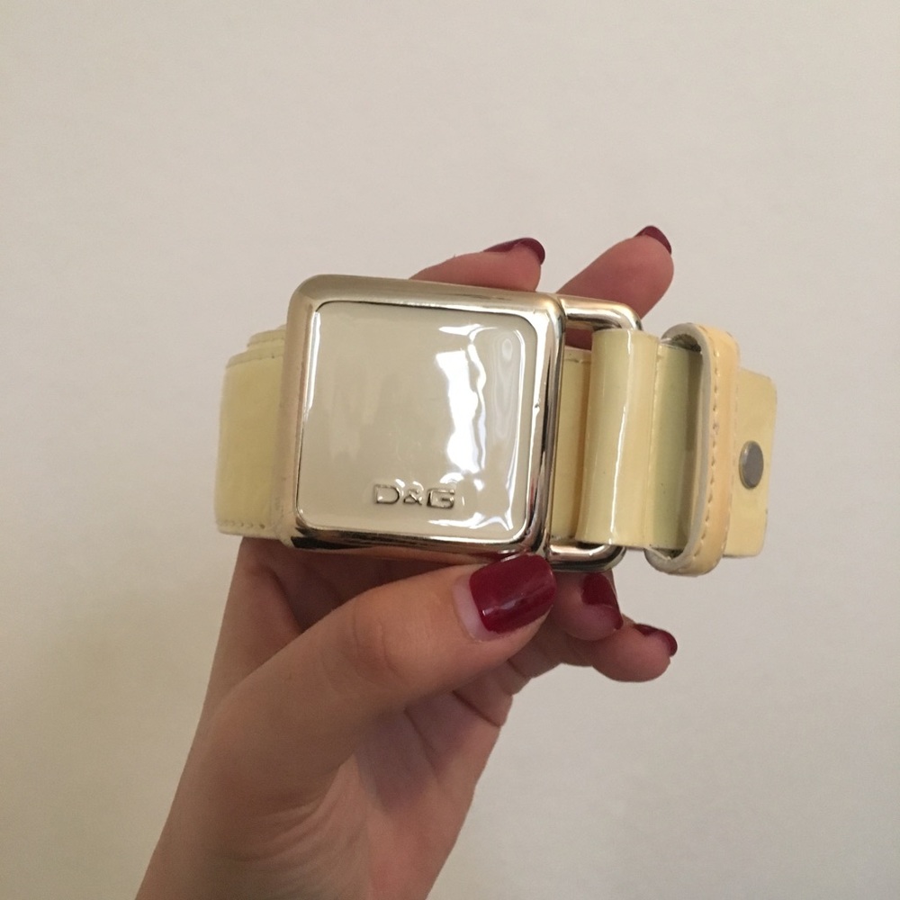 Dolce & Gabbana belt.